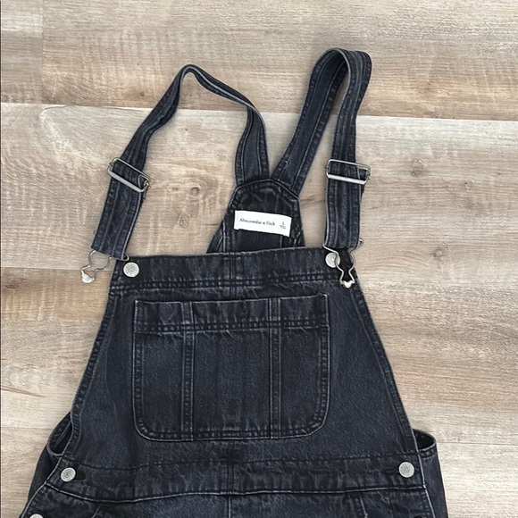 Abercrombie & Fitch Dark Denim Overalls - Picture 2 of 5